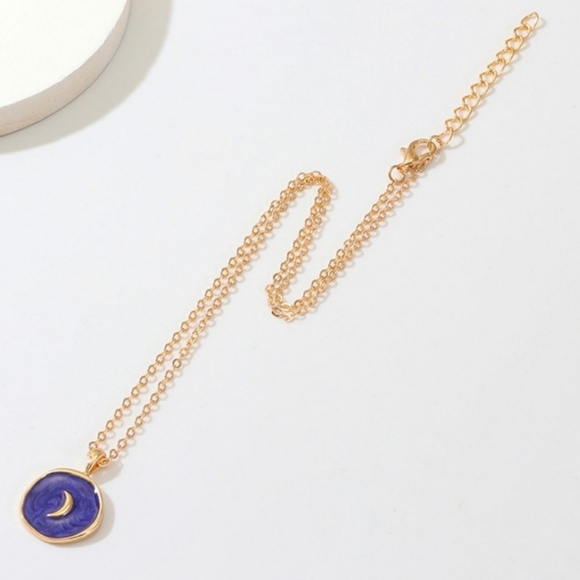 Crescent Moon Coin Pendant Necklace - Picture 1 of 2